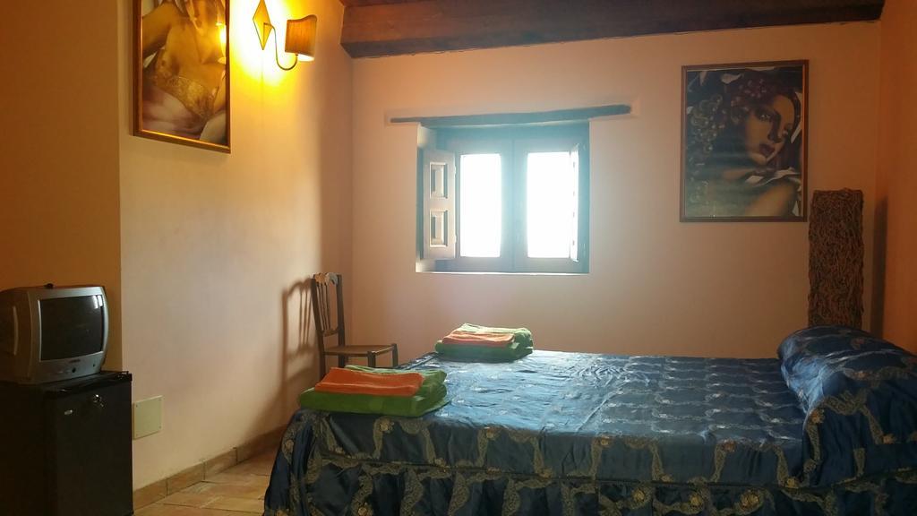 Agriturismo Malena Amica Habitación foto