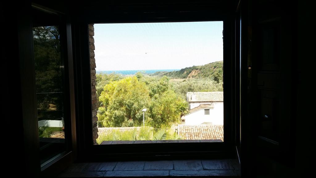 Agriturismo Malena Amica Habitación foto